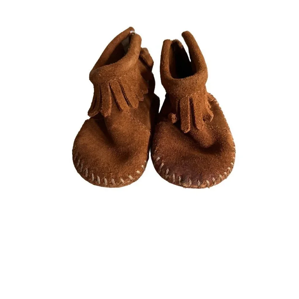 Minnetonka Brown Fringe‎ Riley Baby Bootie Suede Moccasin Size 2